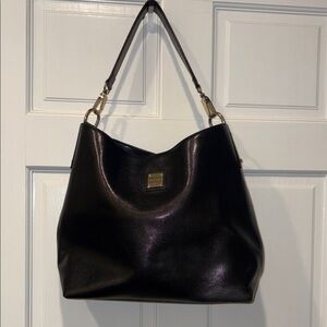 Dooney & Bourke EUC Erica Black Hobo Bag